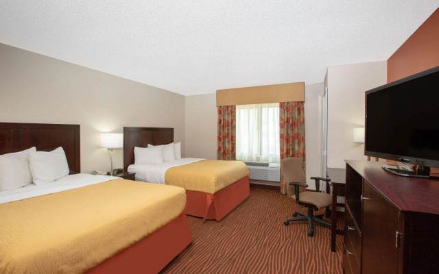 AmericInn by Wyndham Muscatine