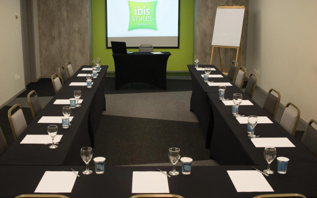 ibis Styles Curitiba Centro Cívico