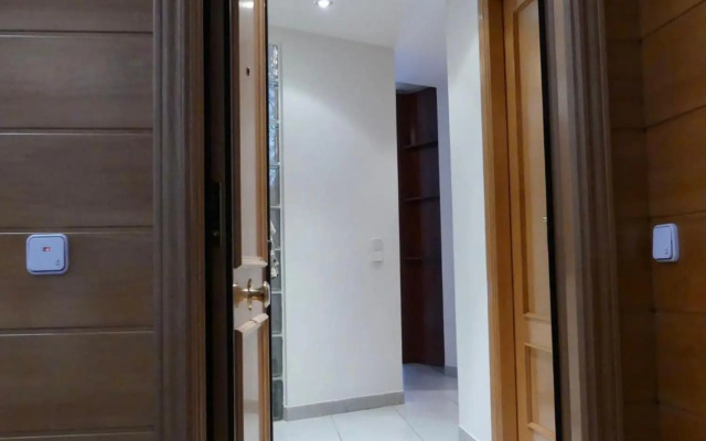 Confortable PIS en ple centre de Vic APTGARBI