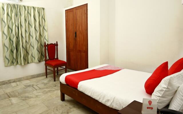 OYO 10259 Hotel Safa INN