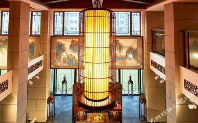 Qie Tieg Hotel