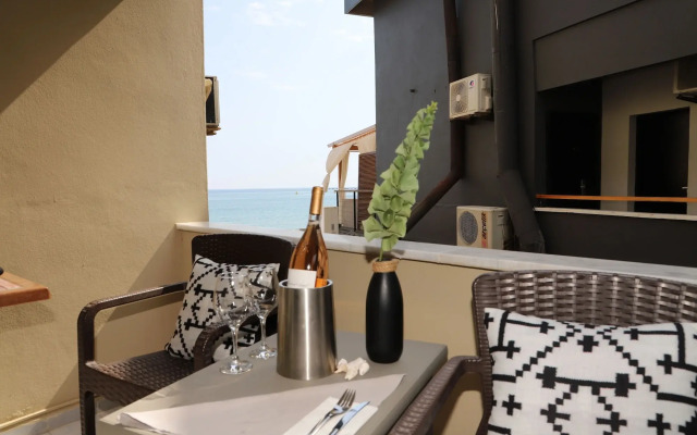 Sun Hotel by En Vie Beach - Adults Only