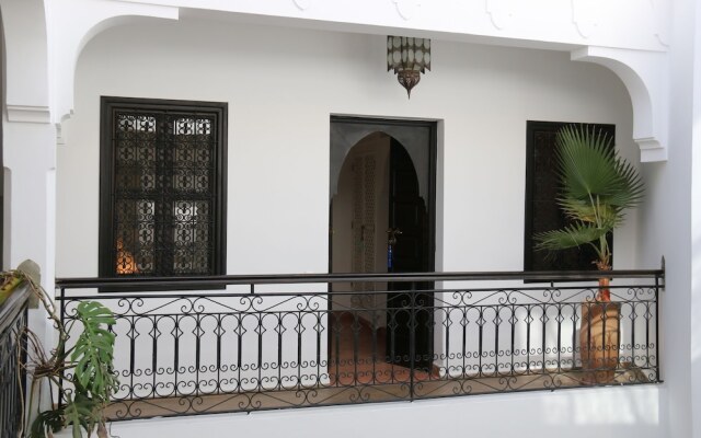 Riad Warda