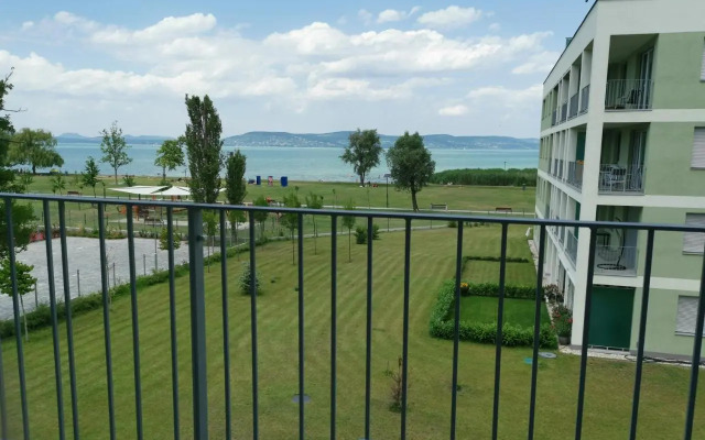 Vízpart Honvéd Apartman