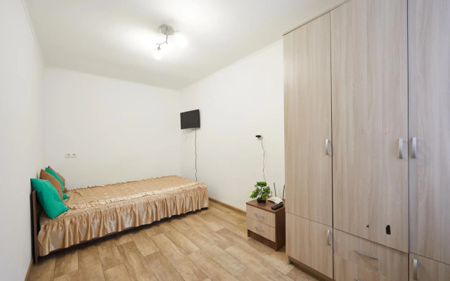 Apartments on Plekhanov street 21