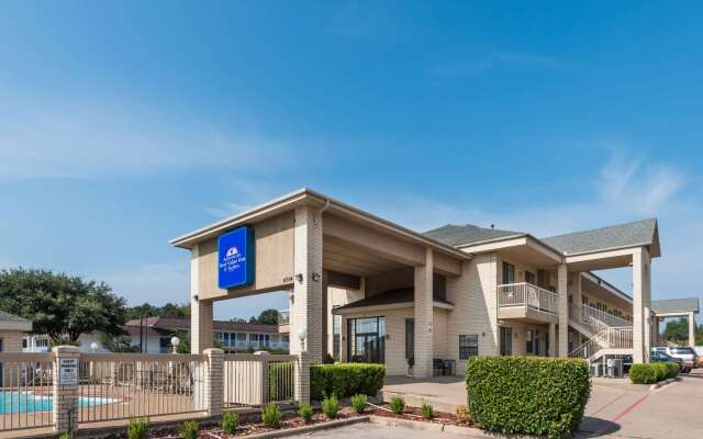 Americas Best Value Inn & Suites Ft. Worth S