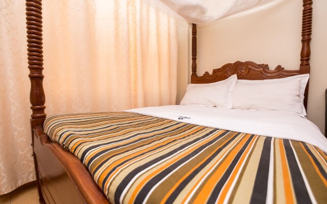 Upperhill Blueberry Hotel