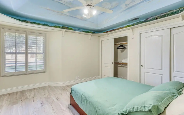 Billiards & Private Pool: Bright Clovis Home!