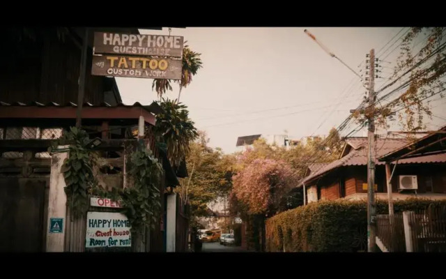 Happy Home guesthouse & Tattoo studio