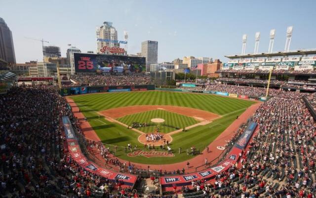 Holiday Inn Cleveland-S Independence by IHG