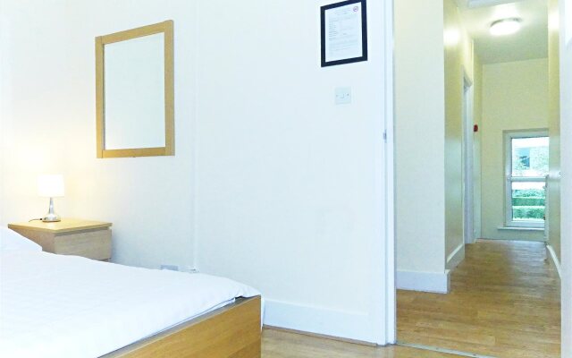 LCS London Bridge Apartments