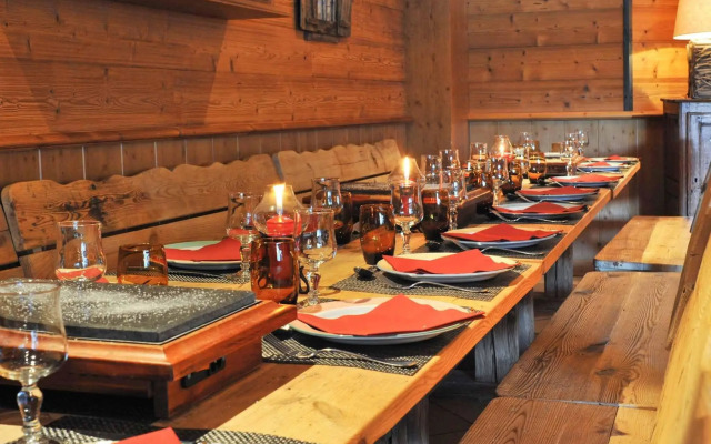 Lake Hotel Courchevel 1850