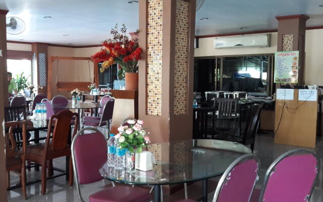 Hi Hotel