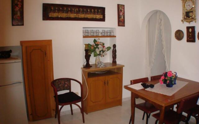 Apto económico Llança Centro - 109