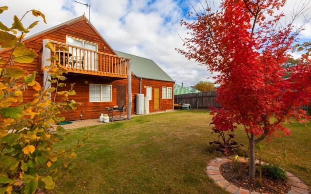 Aarlaur 2 - Loft Style Apartment in Jindabyne