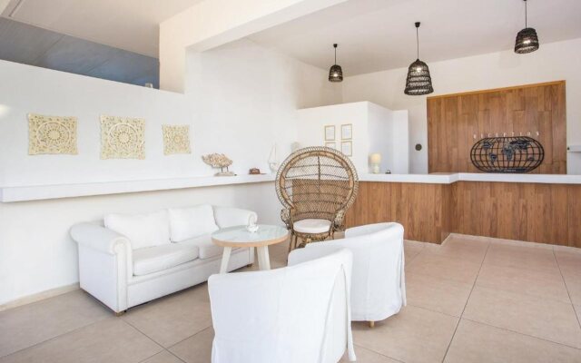 Evita Resort Hotel