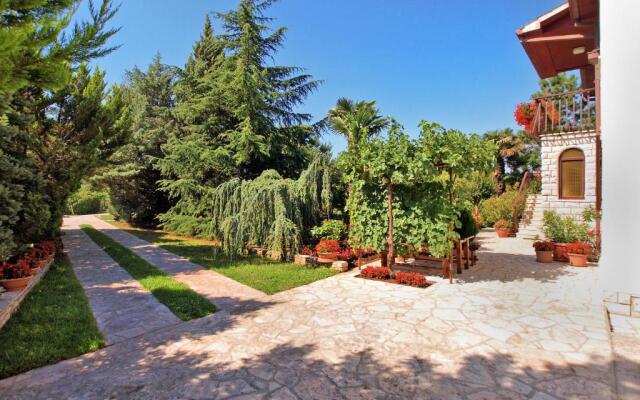 Apartment Kapelica 192