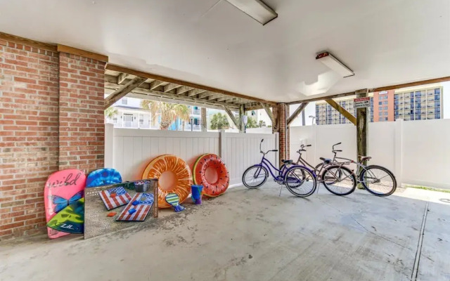 An Amazing Surfside Beach Escape
