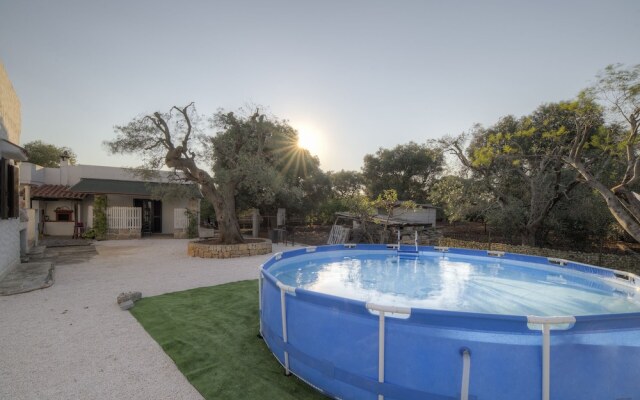 Trullo del Falegname Ostuni by Typney