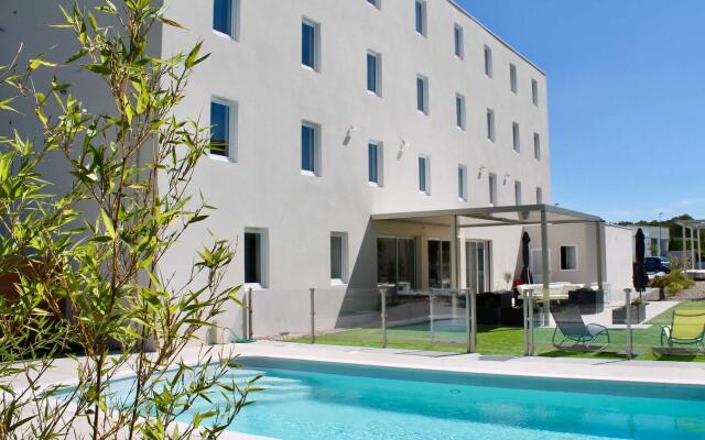 Brit Hotel Martigues Nord