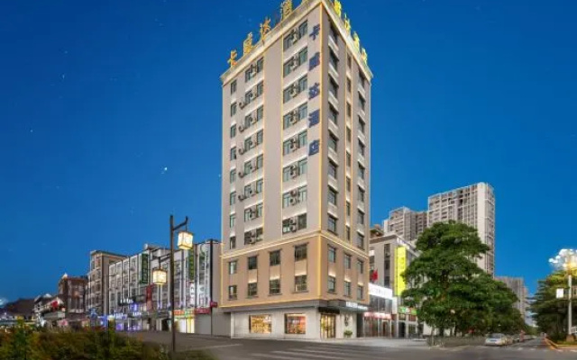 Kaweida Hotel (Wuchuan Aoyuan Plaza No.3 Middle School) – Exterior – Zhanjiang
