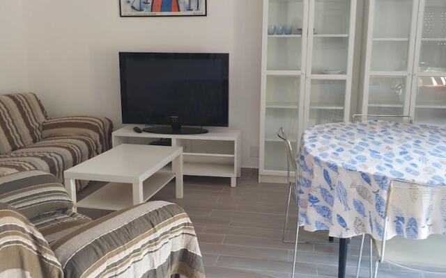 Apartment with 2 Bedrooms in Palermo, with Enclosed Garden And Wifi - 970 M From the Beach