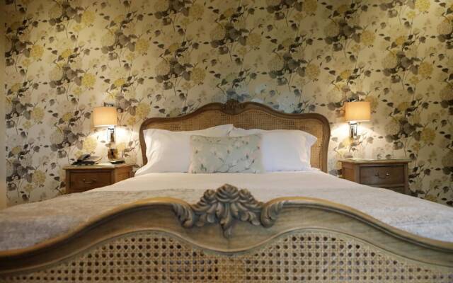 The Heather Glen Country House