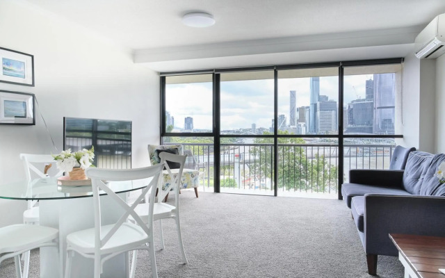 River Plaza Apartments