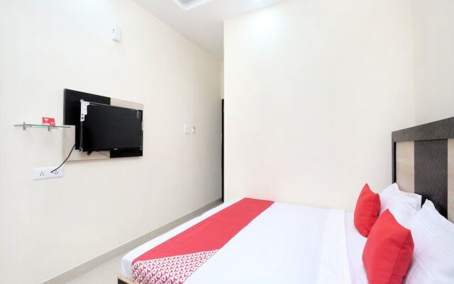 OYO 14926 AK residency