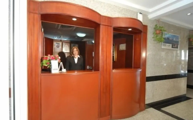 Royal Plaza Hotel Apartments