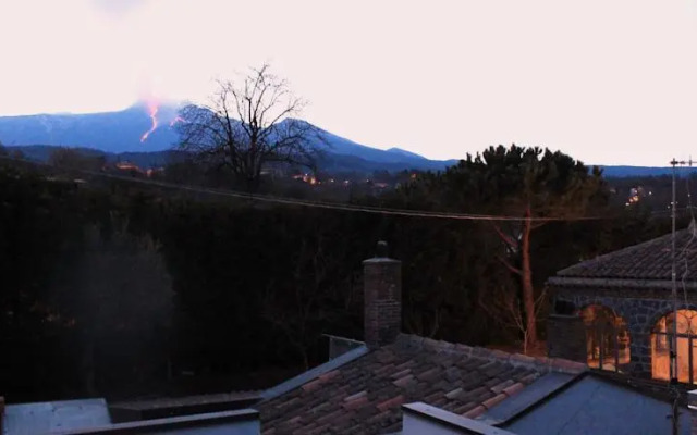 Etna Casa Vacanza - Il Vecchio Palmento