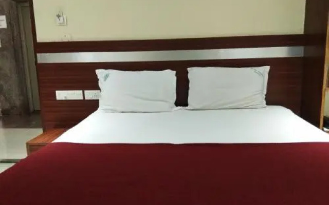 Hotel Adarsh Residency