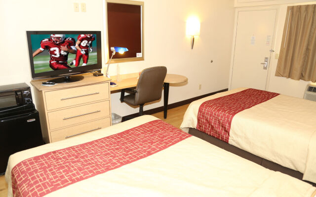 Red Roof Inn Enfield