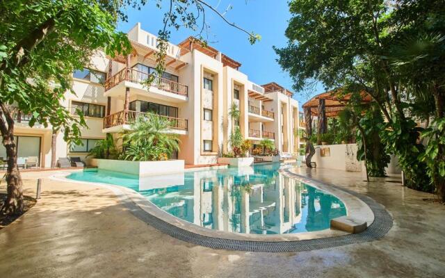 2 BD apartment in popular condominium-190MBPS WIFI