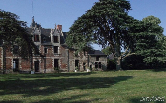 Chateau De Jallanges