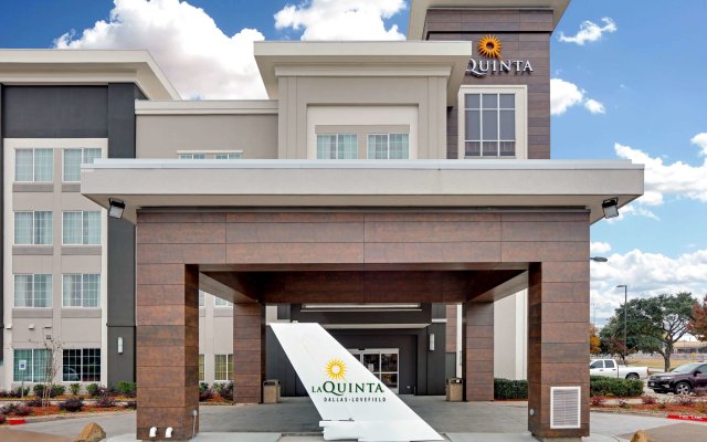 La Quinta Inn & Suites by Wyndham Dallas Love Field