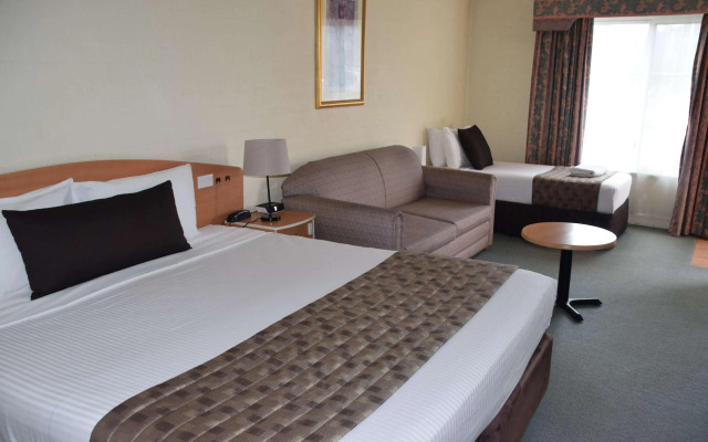 Best Western Coachman's Inn Motel