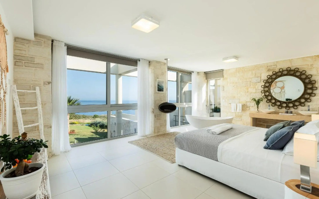 Villa Elias