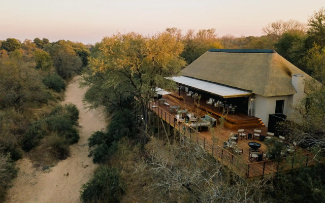Simbambili Game Lodge