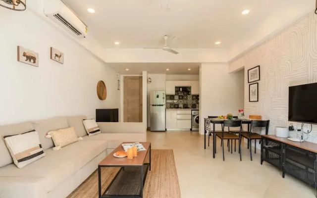 Sunny 1BR Retreat Steps From Candolim Beach
