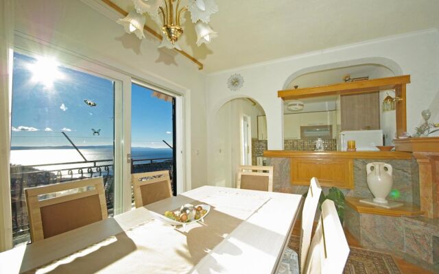 Apartment Ana Put Makra