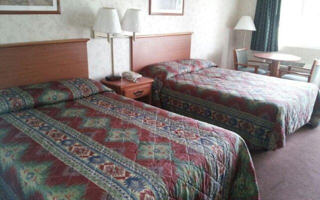 Deerfield Inn