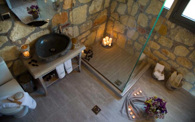 Five Senses Luxury Villas