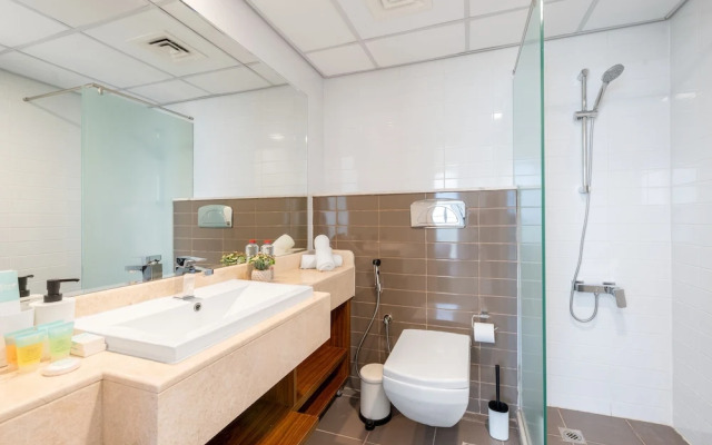 Luxury Beachfront Marjan Island