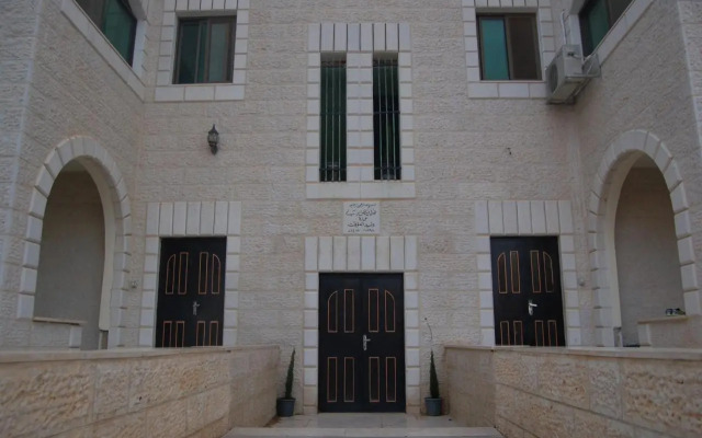 Jericho Waleed's Hostel