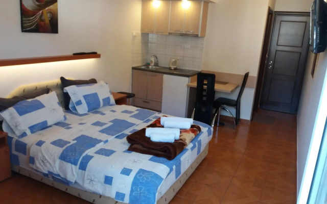 Kojic Apartments