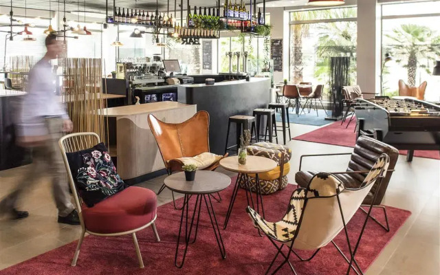 ibis Valencia Bonaire Aeropuerto