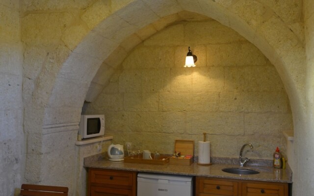 Esbelli Evi Cave Hotel