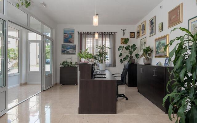 Apartments Vila Adrijana and Fitness Studio Wolf