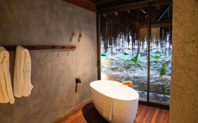 Paru Boutique Hotel